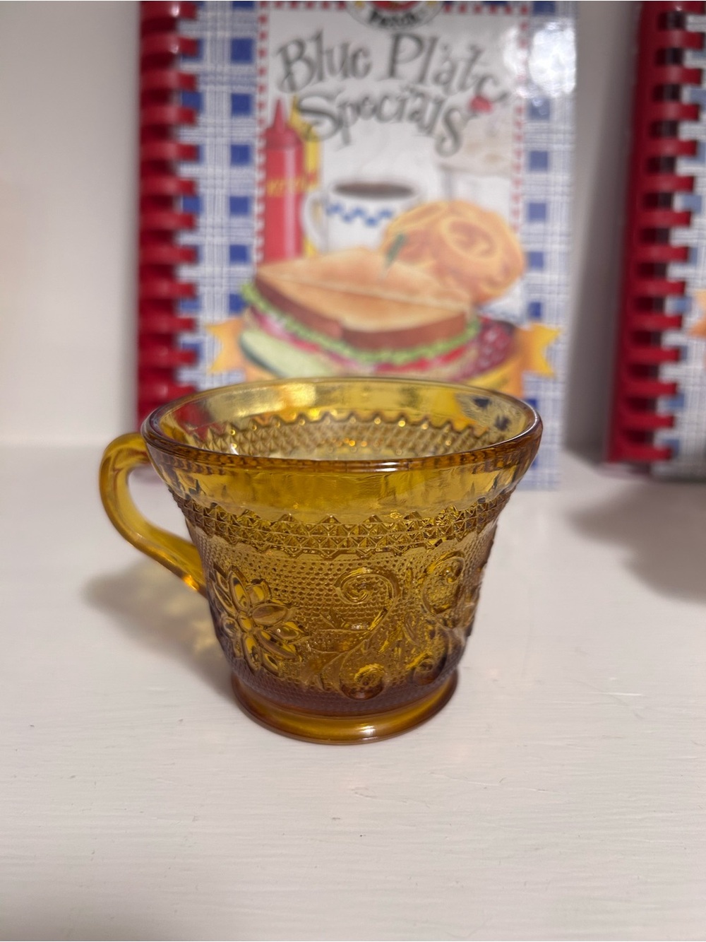 Vintage Indiana glass company Tiara sandwich Amber tea cup